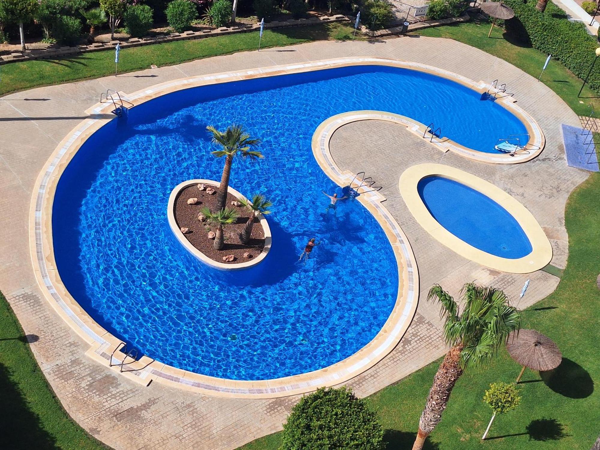 Apartamento Las Marinas, Apartamento Muy Amplio Cerca De La Playa Benidorm Exterior foto
